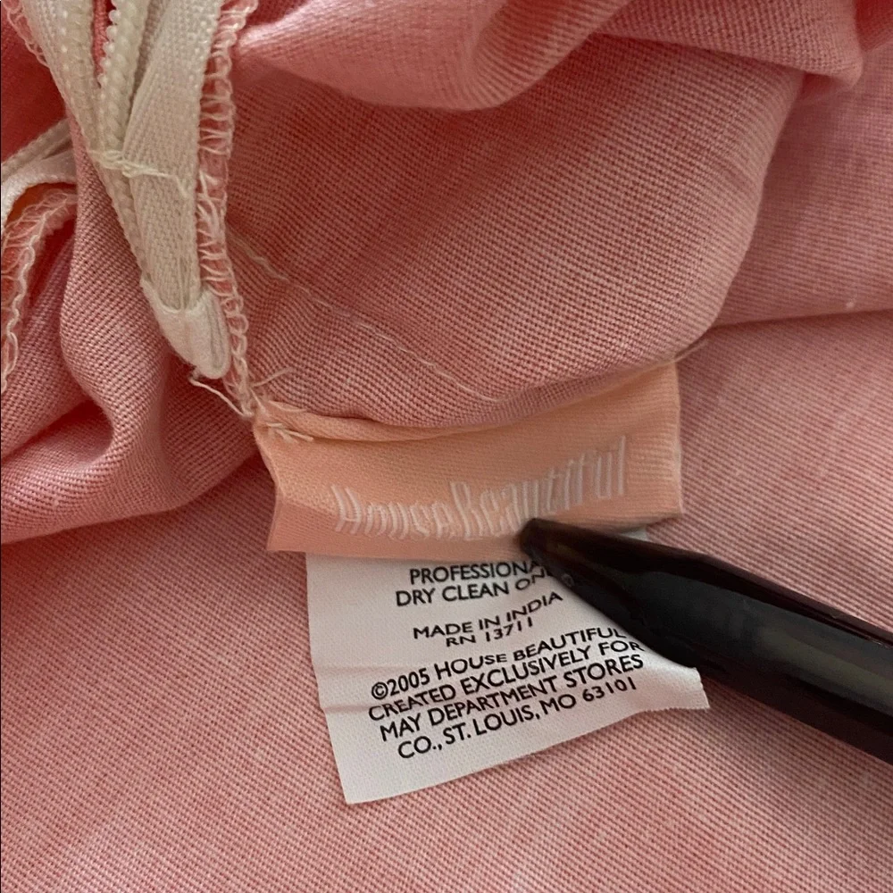 VTG King Embroidered Duvet with Mesh Overlay house beautiful‎
